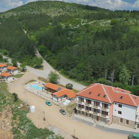 Semesteranläggning (resort) Complex Magura