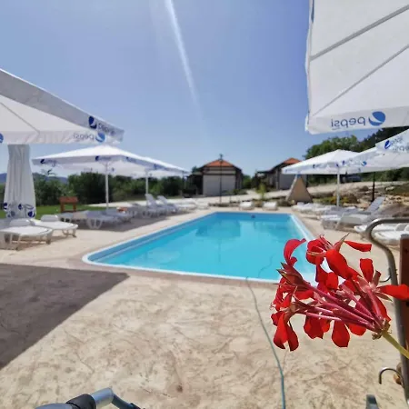 Resort Complex Magura 2*