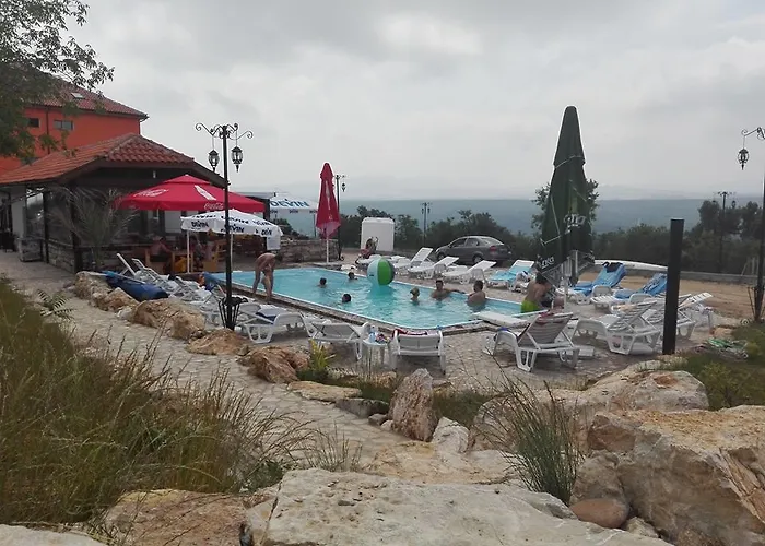 리조트 Complex Magura Rabisha