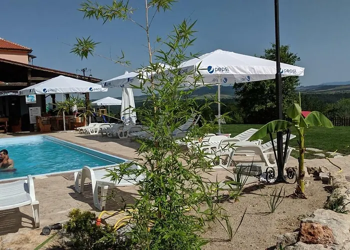 리조트 Complex Magura 2*